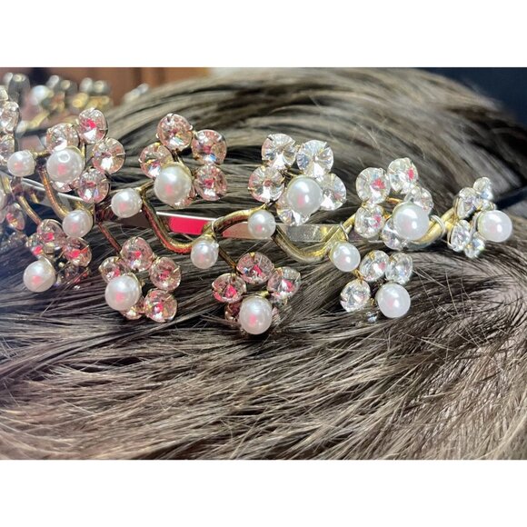Malis Henderson Silver Pearl and Rhinestone‎ Flowers Bridal Headpiece NEW